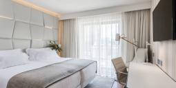 NH Collection Madrid Colon